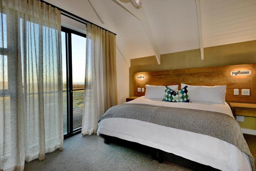 The Shark Bay Villas Langebaan Exteriör bild